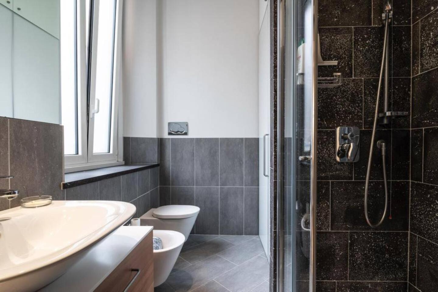Real Jewel In Milano Cadorna Daire Dış mekan fotoğraf